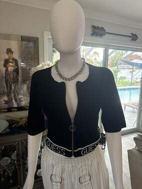 GUESS Black Zip-Front Short Sleeve Ribbed Crop Top with Logo Band